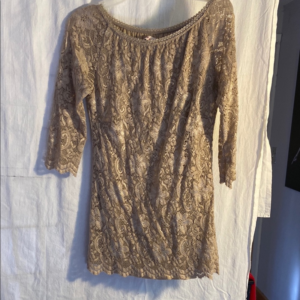 Italian Elegant Lace Top in Beige